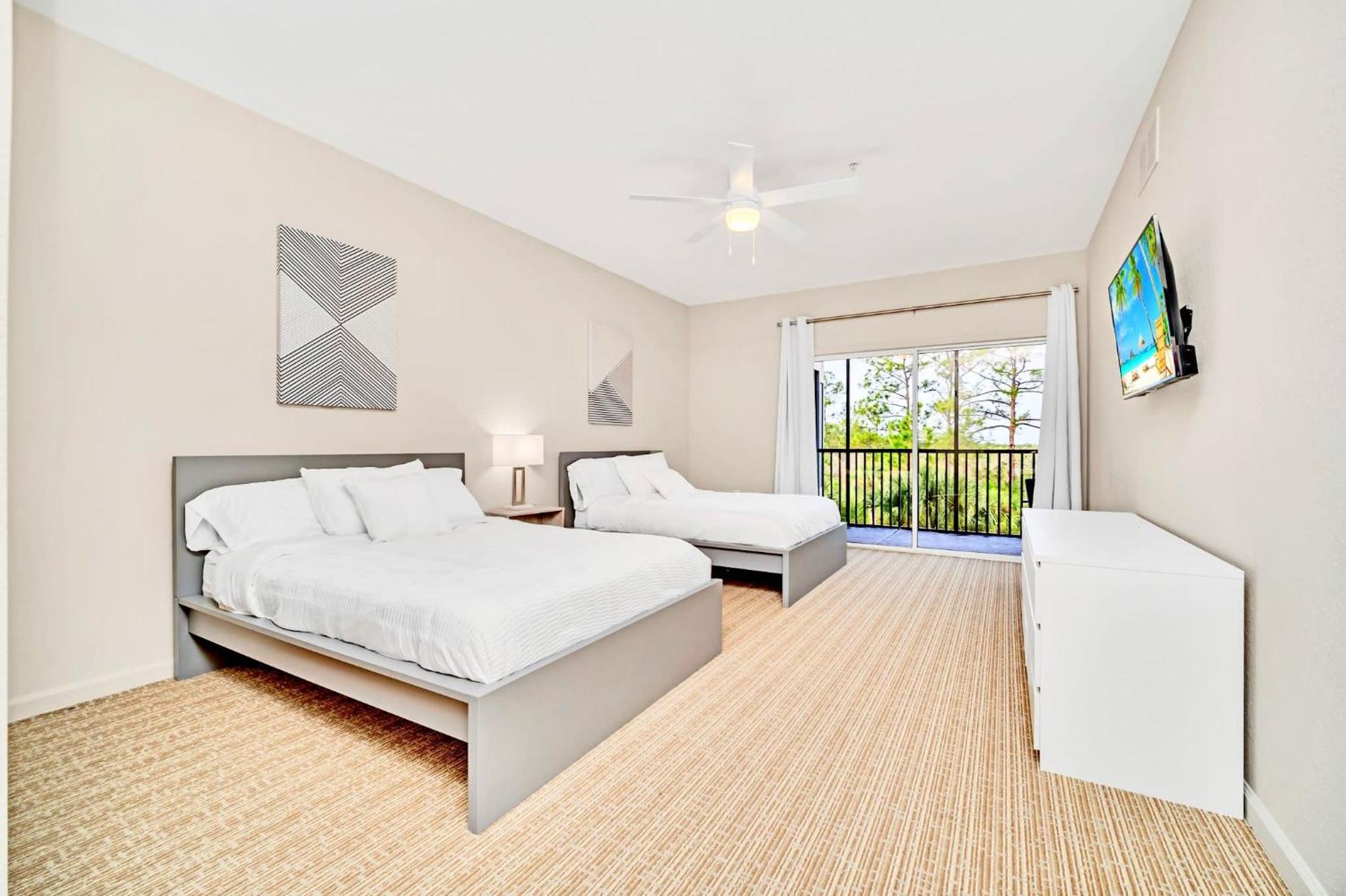 Bright Condo - 2Br With Pool & Hot Tub, Near Disney! ออร์ลันโด ภายนอก รูปภาพ